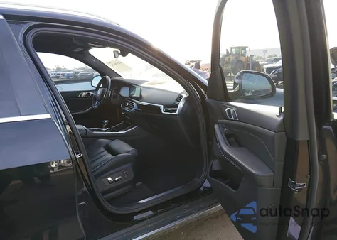 2019 BMW X5 xDrive40I z USA, uszkodzony, nr VIN 5UXCR6C55KLK88451